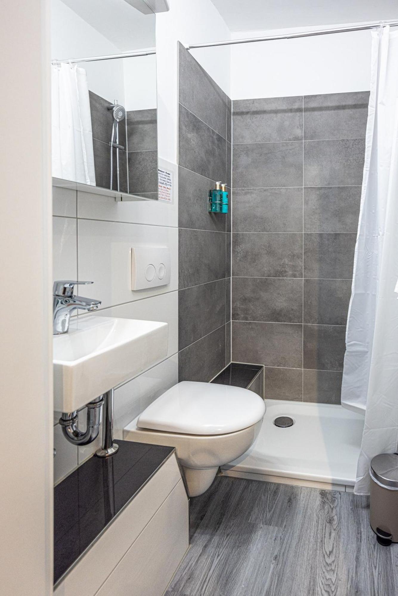 Have-A-Nice-Stay - Souterrain, Kino An Der Natur, U-Bahn Nach Hamburg 400M - Baecker & Restaurants 500M - Lidl 800M - Zentrum 1,5Km Ahrensburg Exterior foto